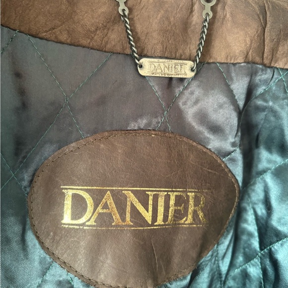 Vintage Danier long leather coat - Picture 3 of 3